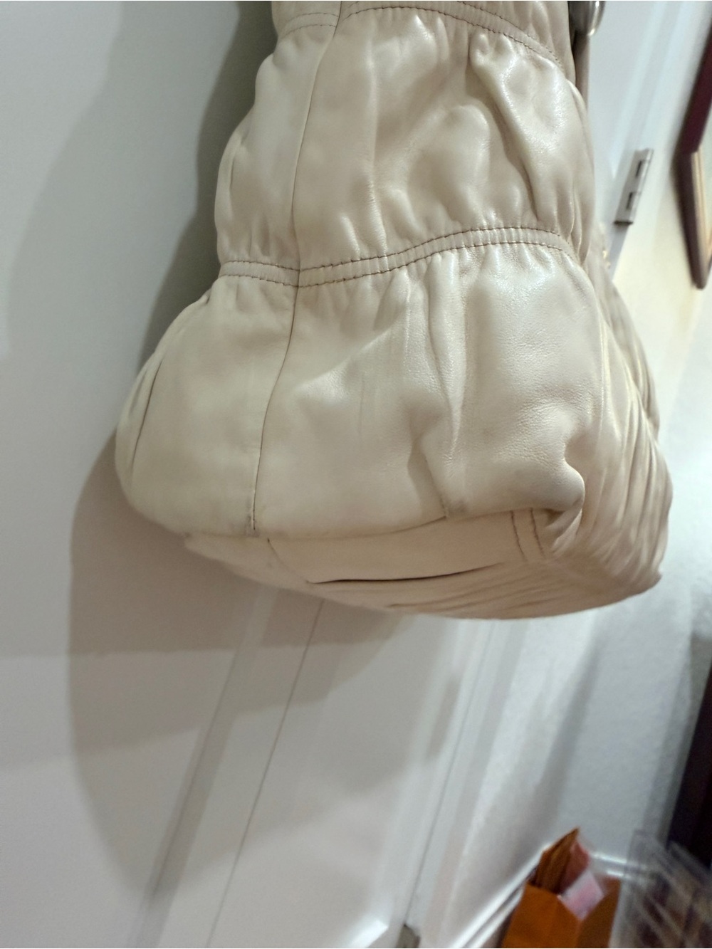PRADA Gaufre Tote Bag Beige Lambskin Leather | Gold Hardware | VERY GOOD ❣️ - Picture 16 of 17
